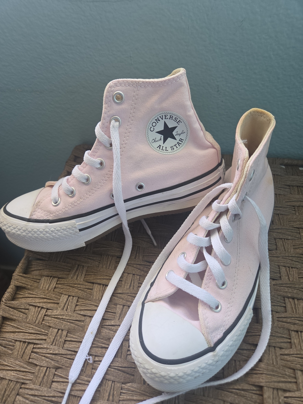 Converse Kids' Chuck Taylor All Star High Top Sneakers - Light Pink Size 2